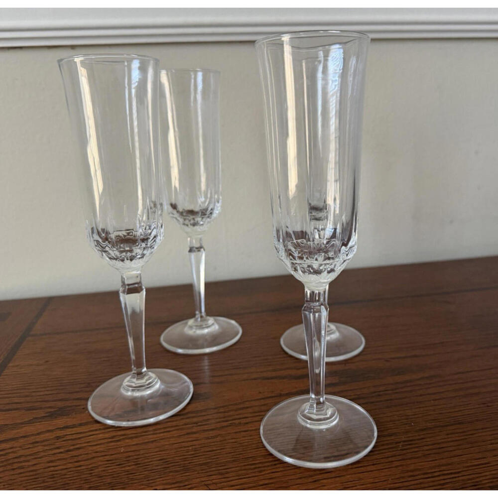 Set of 4 - St George American Heritage Cut Crystal Champagne Flutes w/ Hex Stem